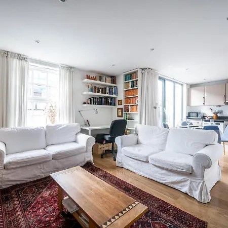 Cosy And Spacious Flat Near London Bridge Exterior photo